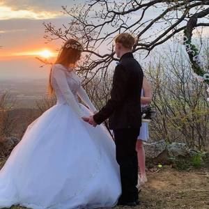 Meet your Posher, Dewey